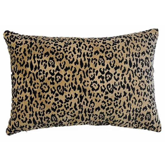 Animale Gross Point  / Epingle Velvet Throw Pillow