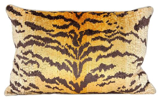 Le Chaumont Belgian Tigre Velvet Lumbar Pillow